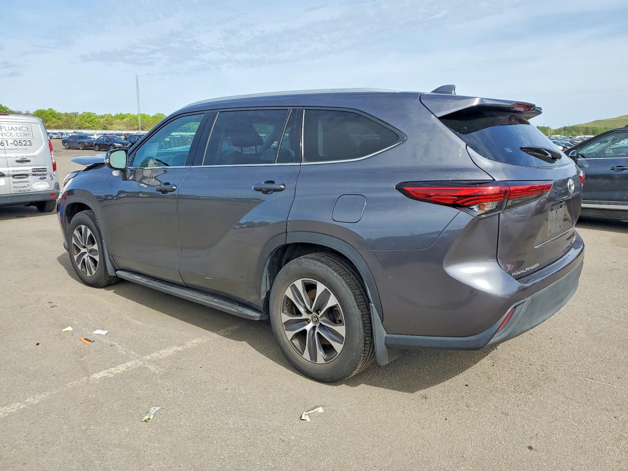2022 TOYOTA HIGHLANDER