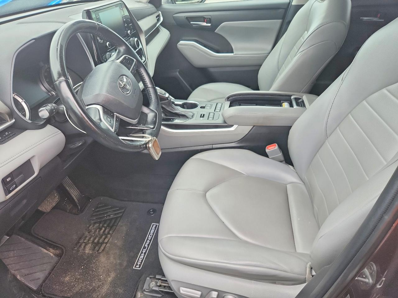 2022 TOYOTA HIGHLANDER