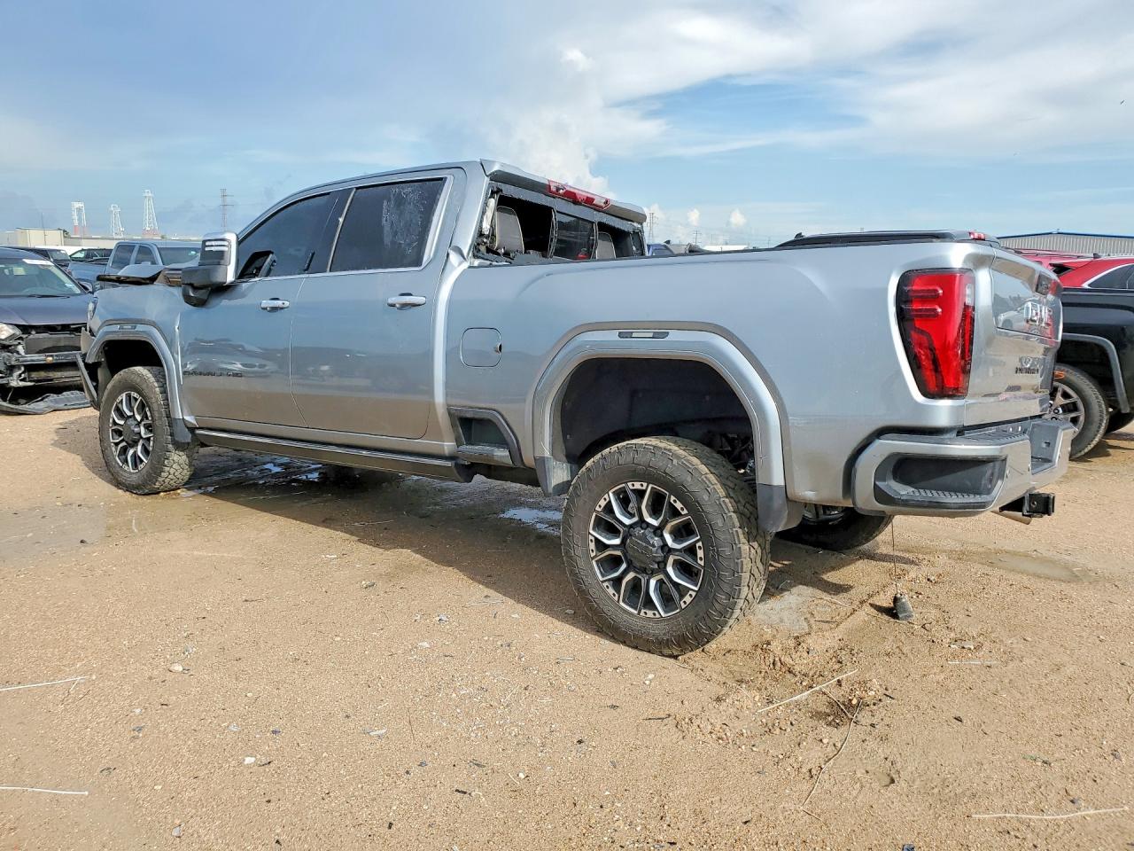 2024 GMC SIERRA 250