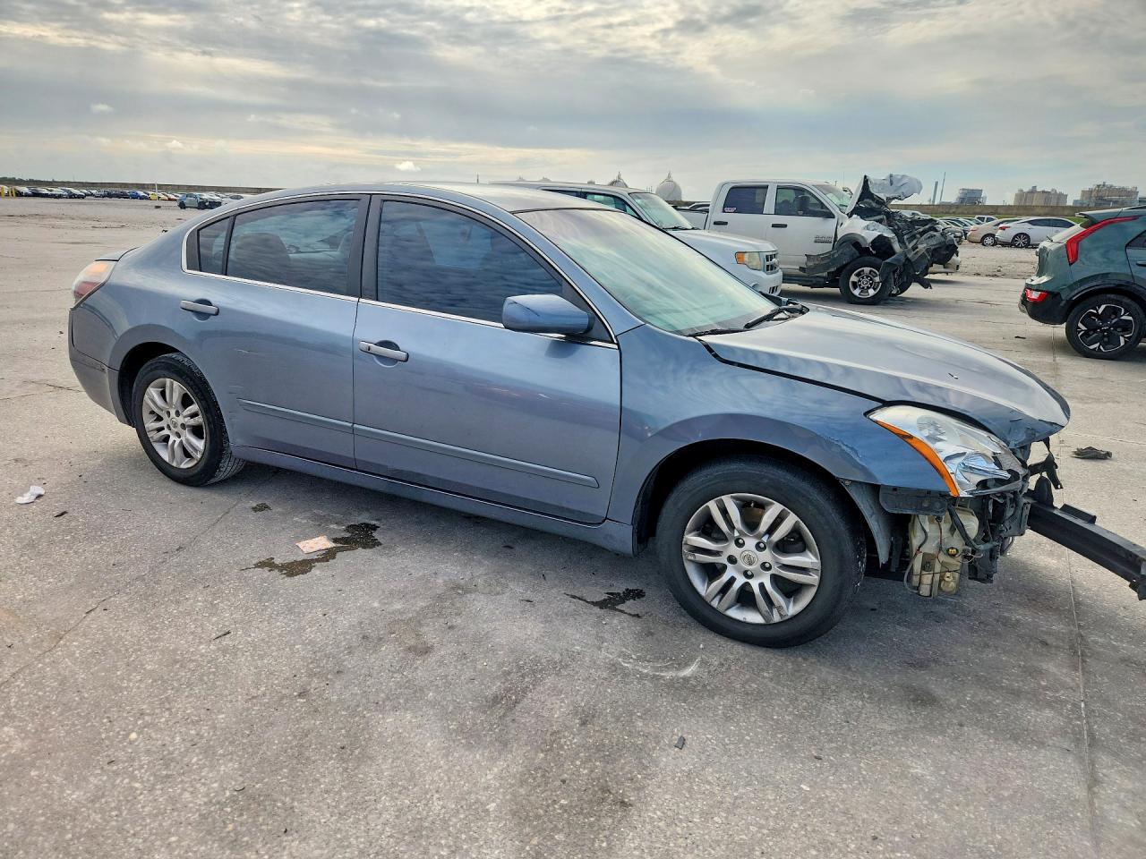 2012 NISSAN ALTIMA
