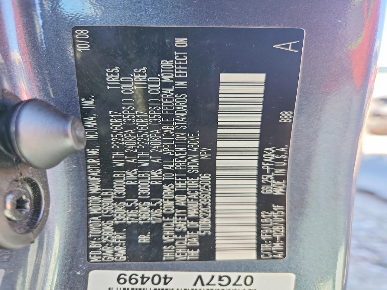 2009 TOYOTA SIENNA
