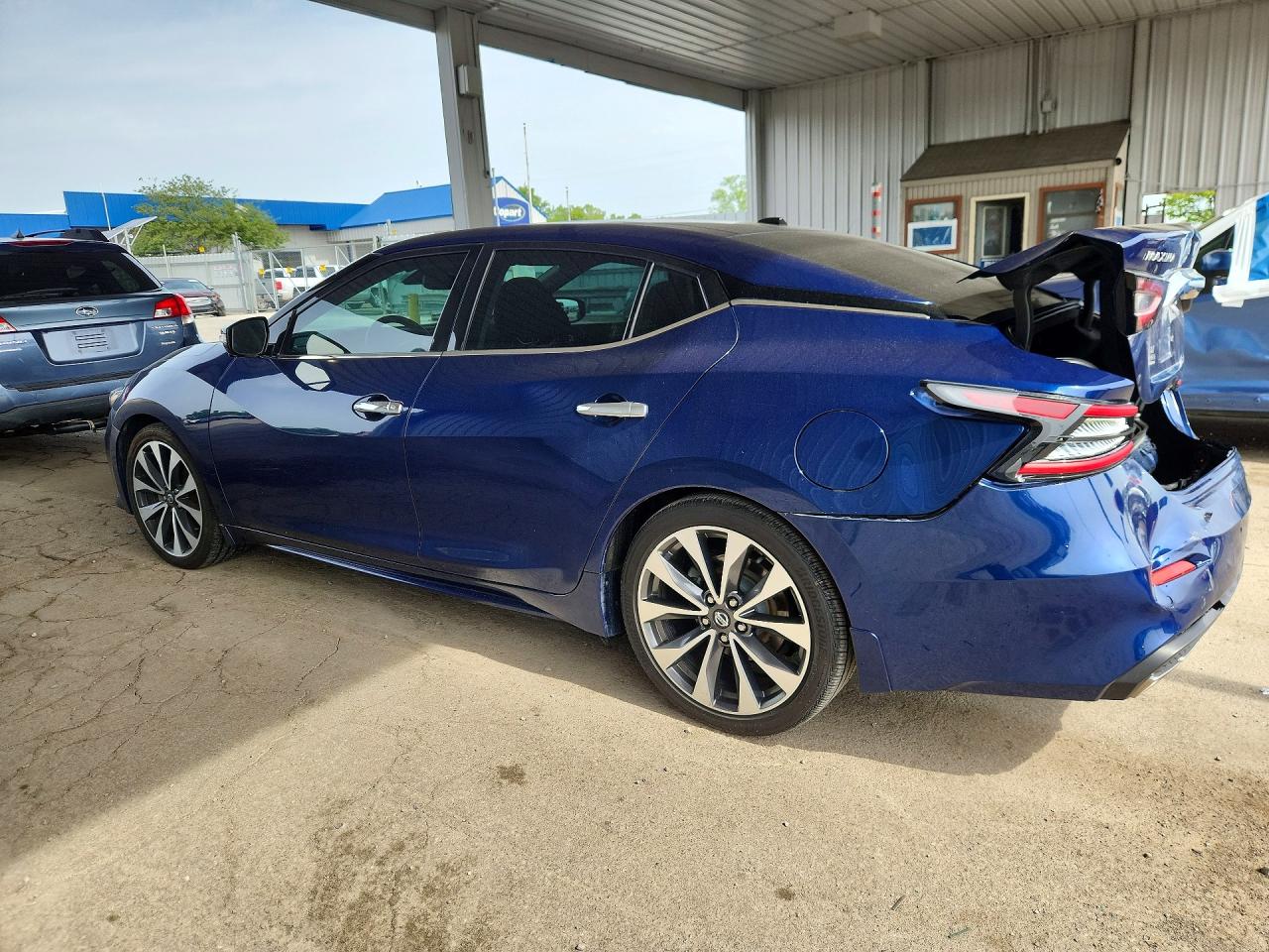2021 NISSAN MAXIMA