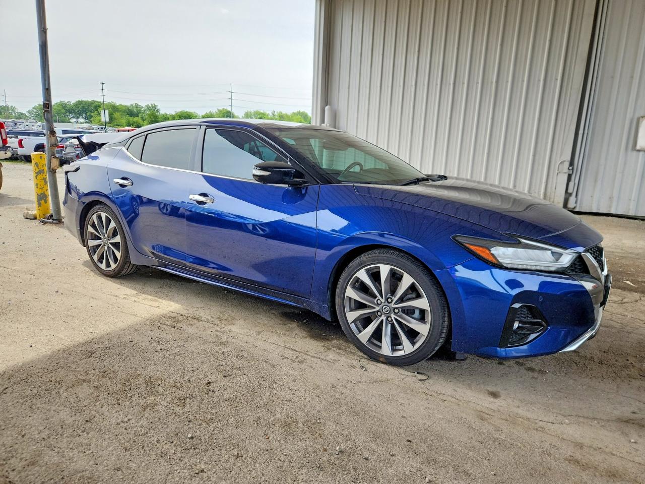 2021 NISSAN MAXIMA