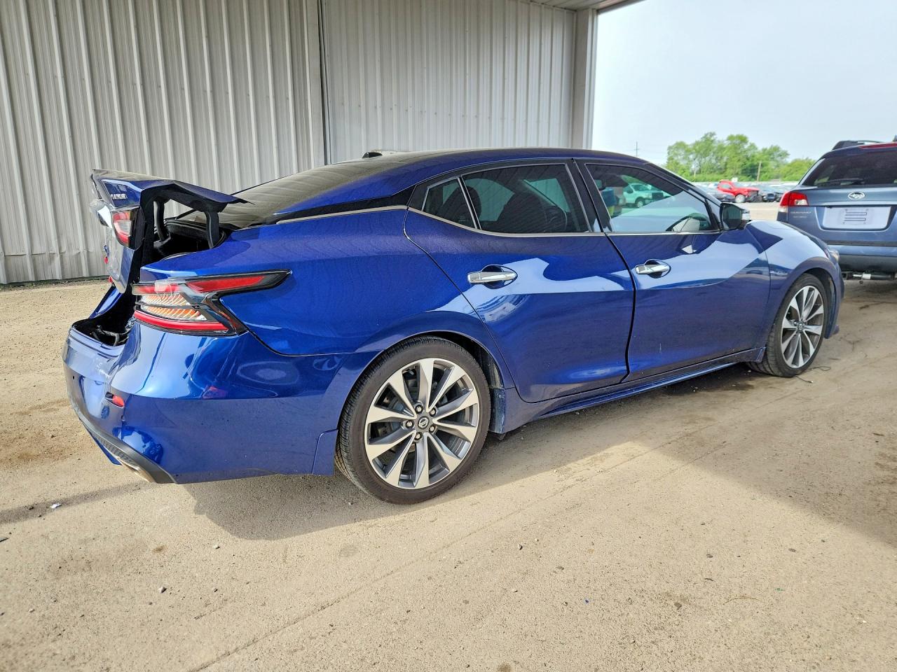 2021 NISSAN MAXIMA