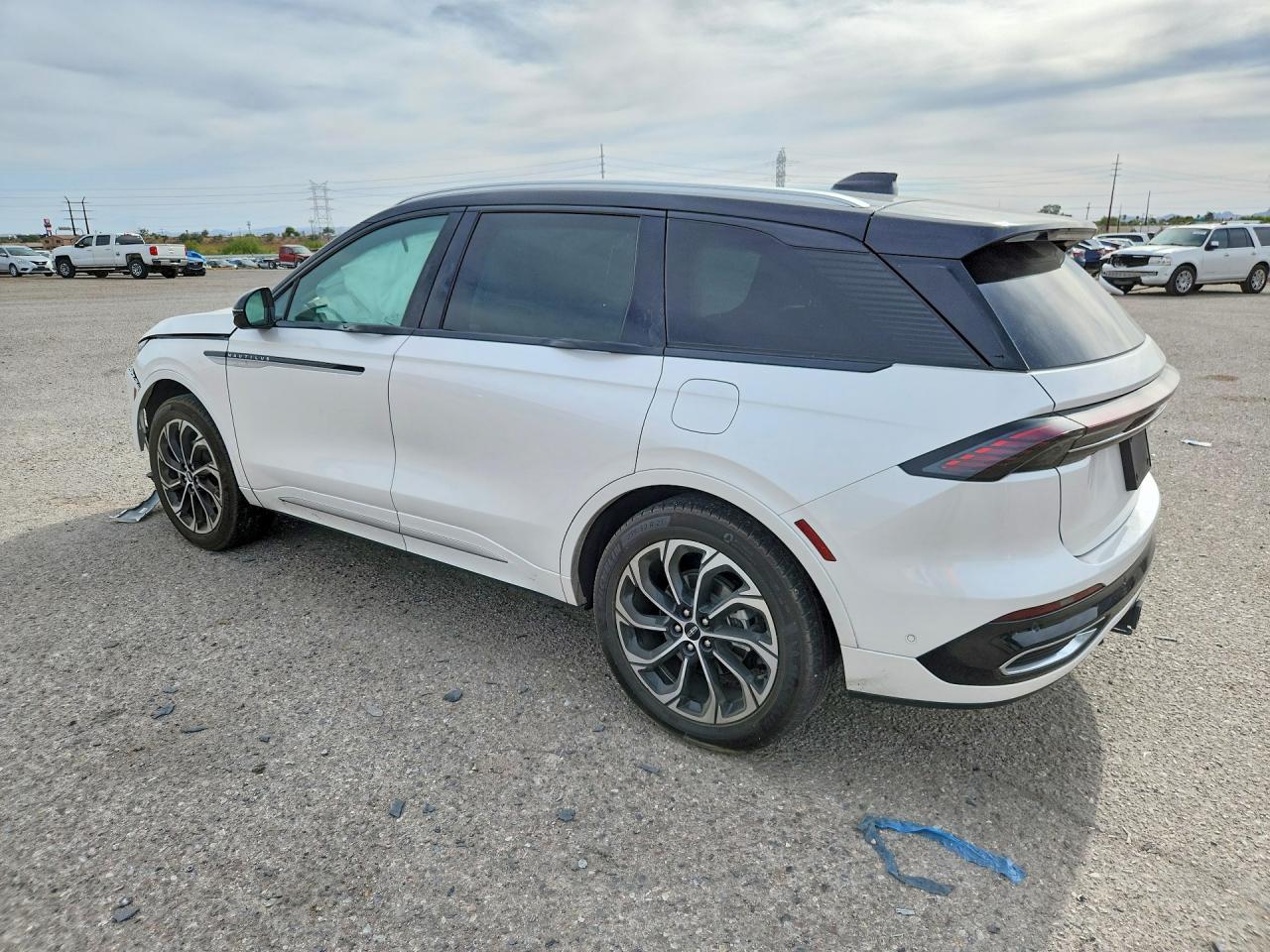 2024 LINCOLN NAUTILUS