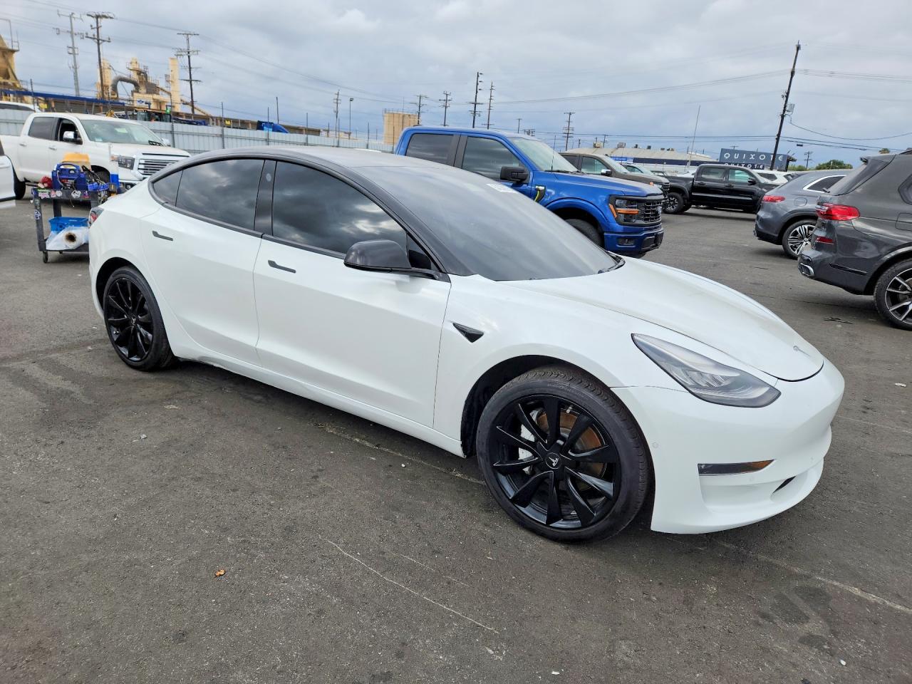 2019 TESLA MODEL 3