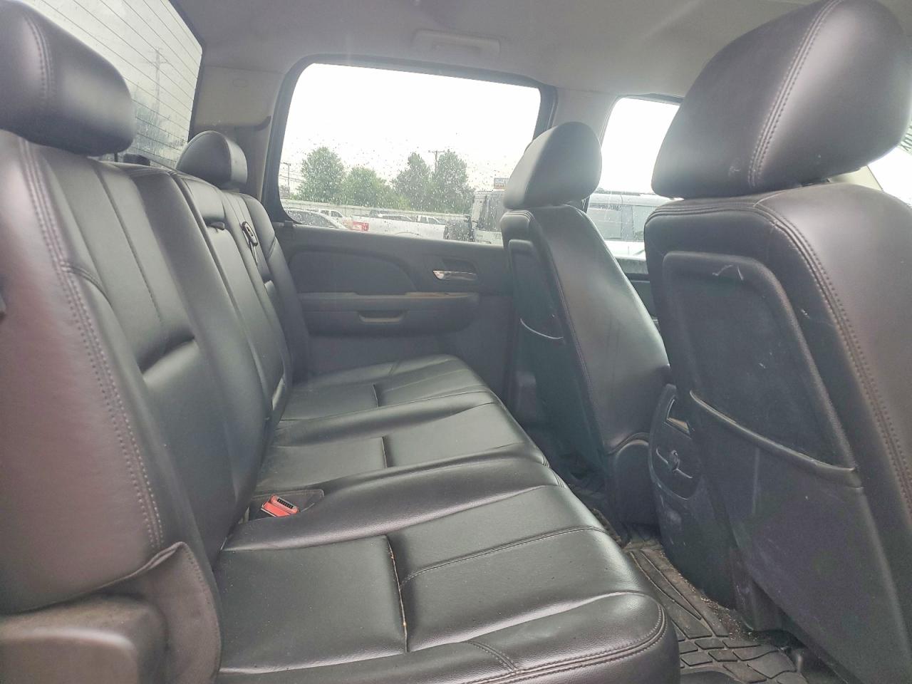 2011 CHEVROLET SILVERADO