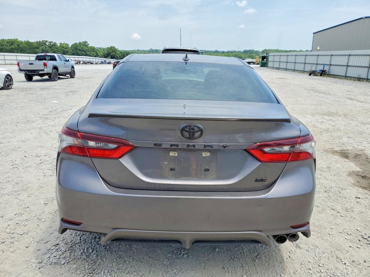 2024 TOYOTA CAMRY
