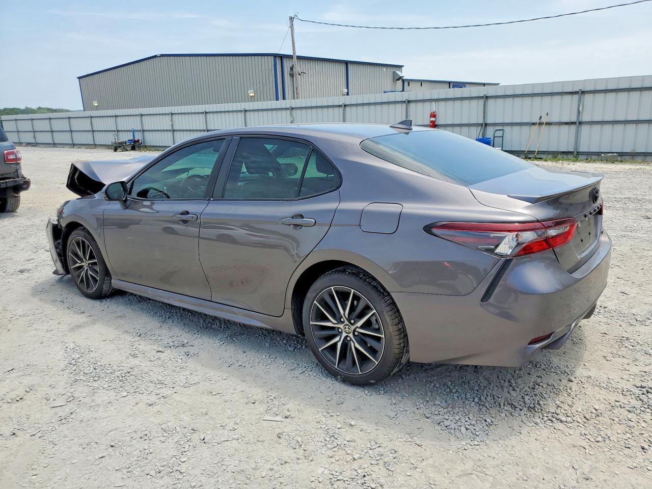 2024 TOYOTA CAMRY