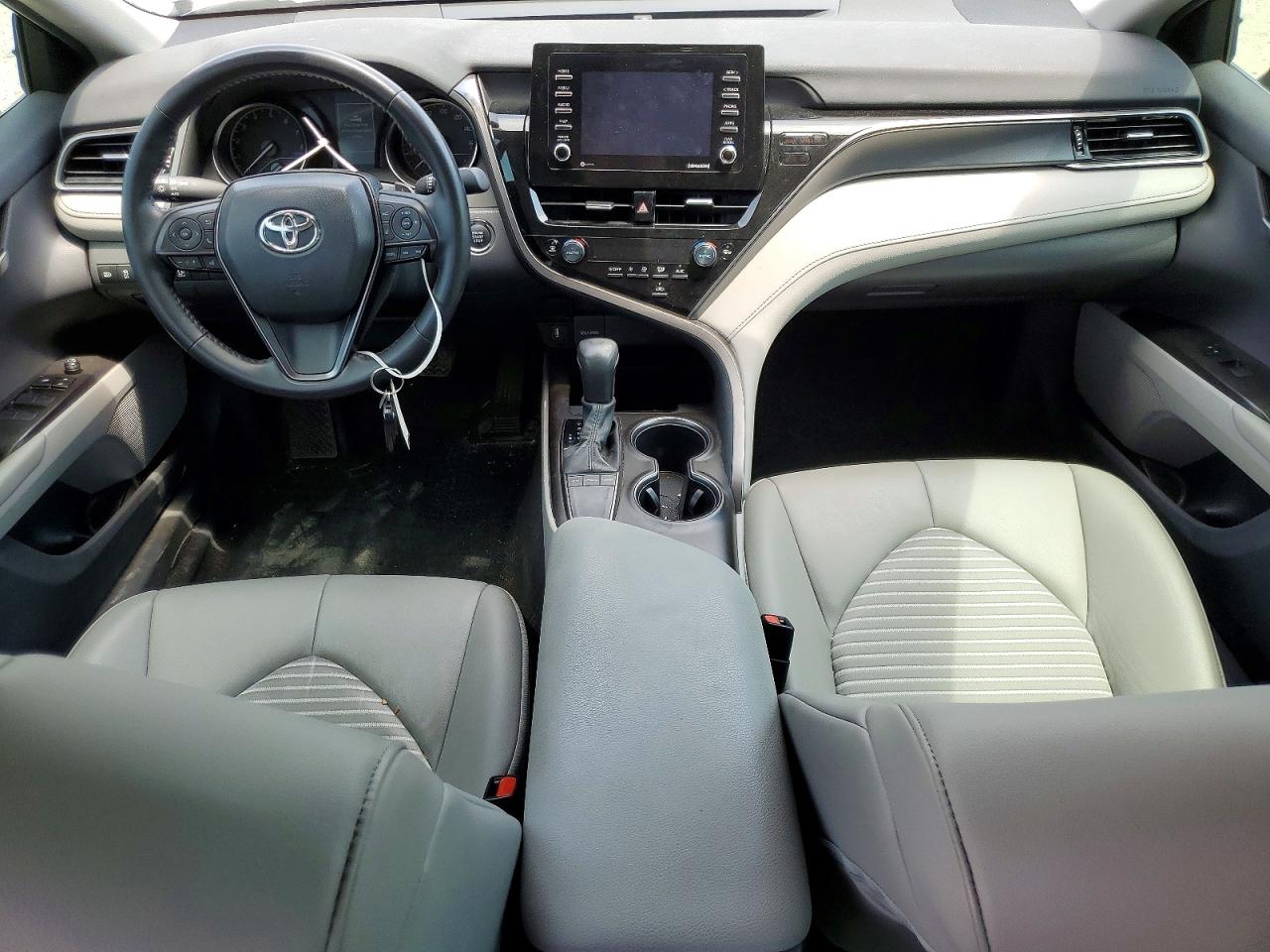 2024 TOYOTA CAMRY