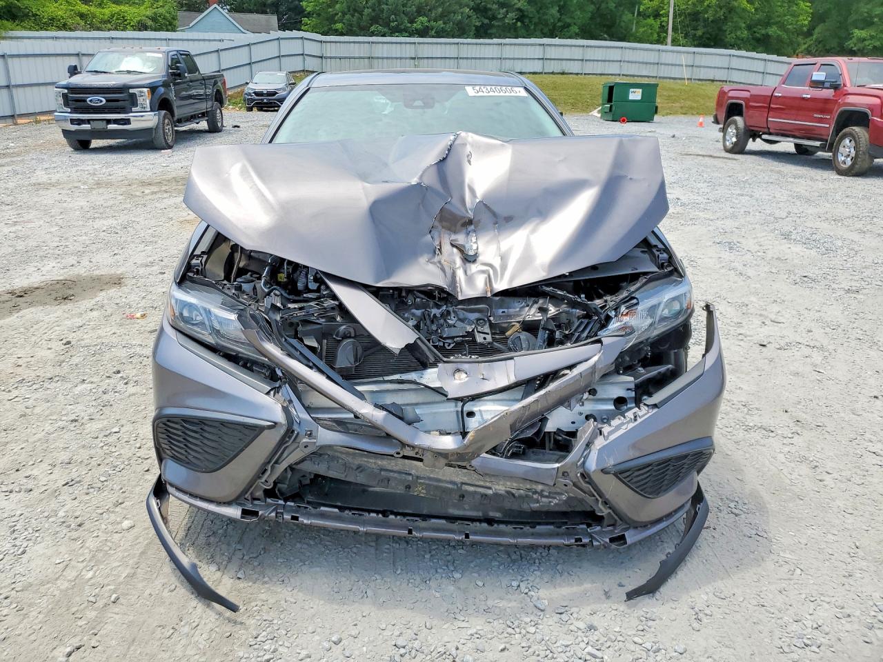 2024 TOYOTA CAMRY