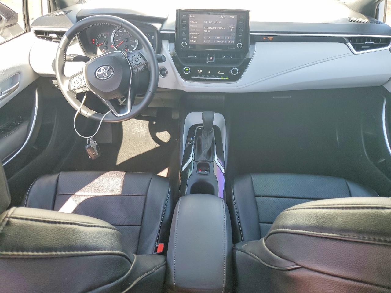 2022 TOYOTA COROLLA