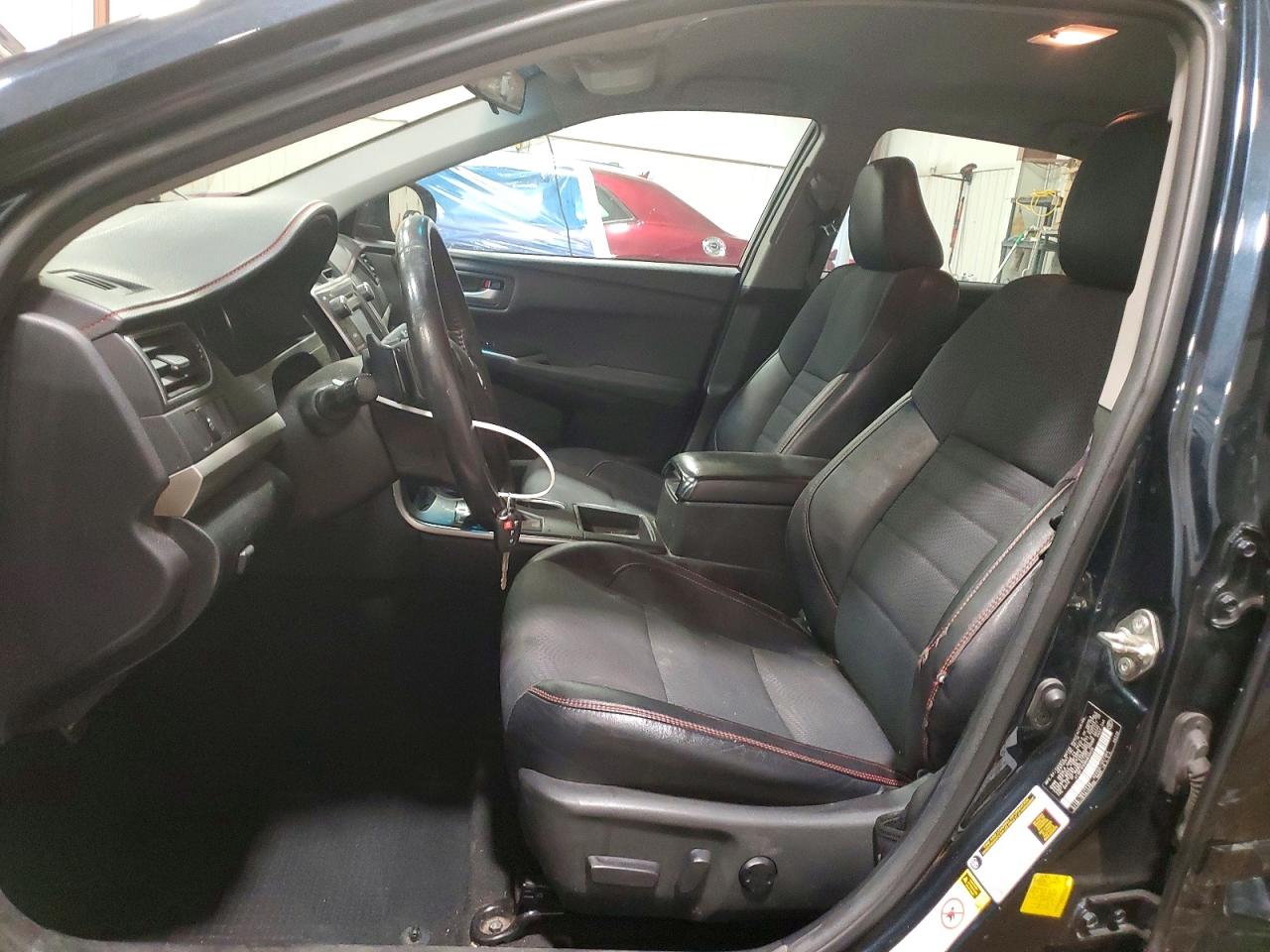 2017 TOYOTA CAMRY