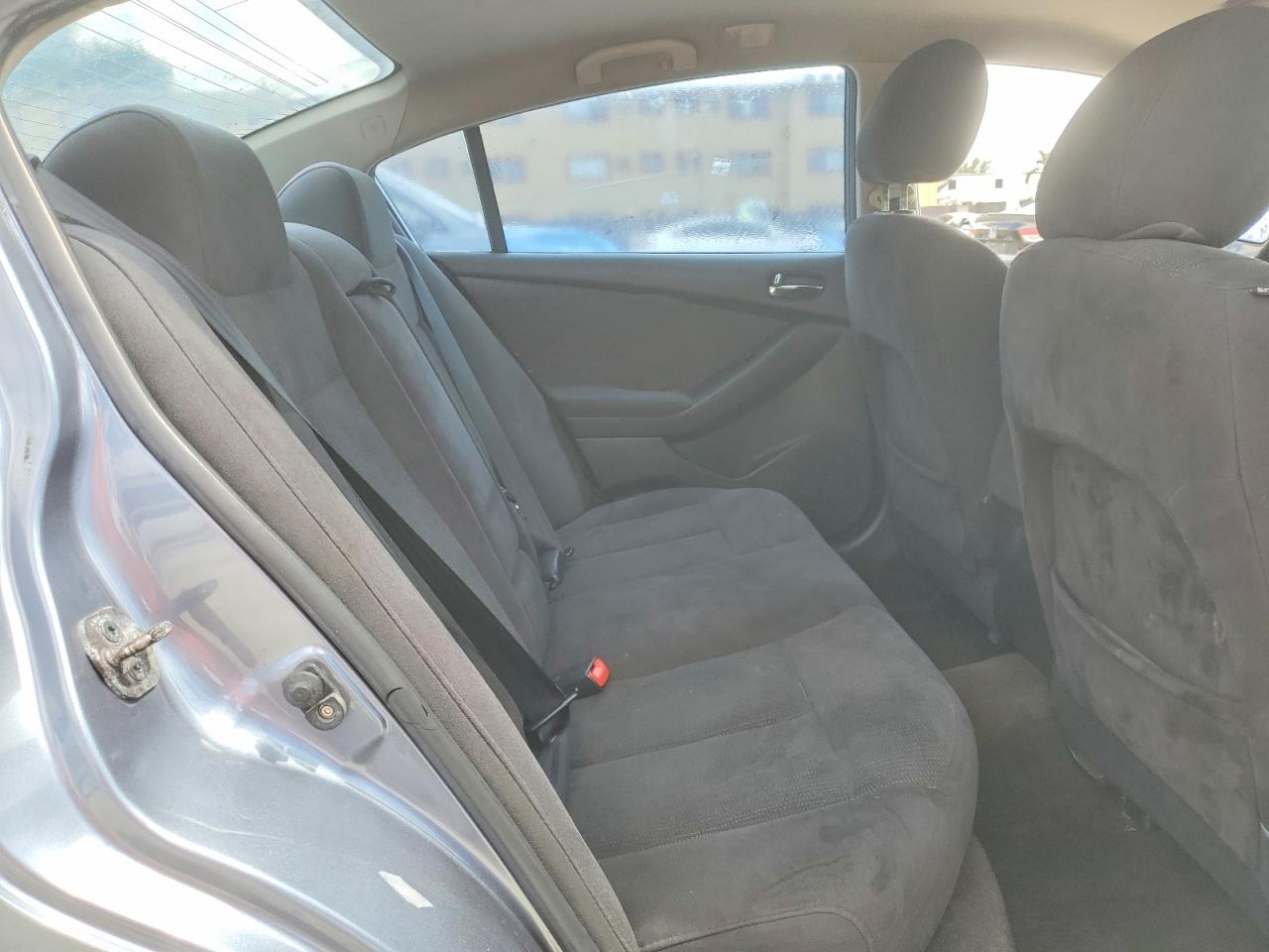 2010 NISSAN ALTIMA
