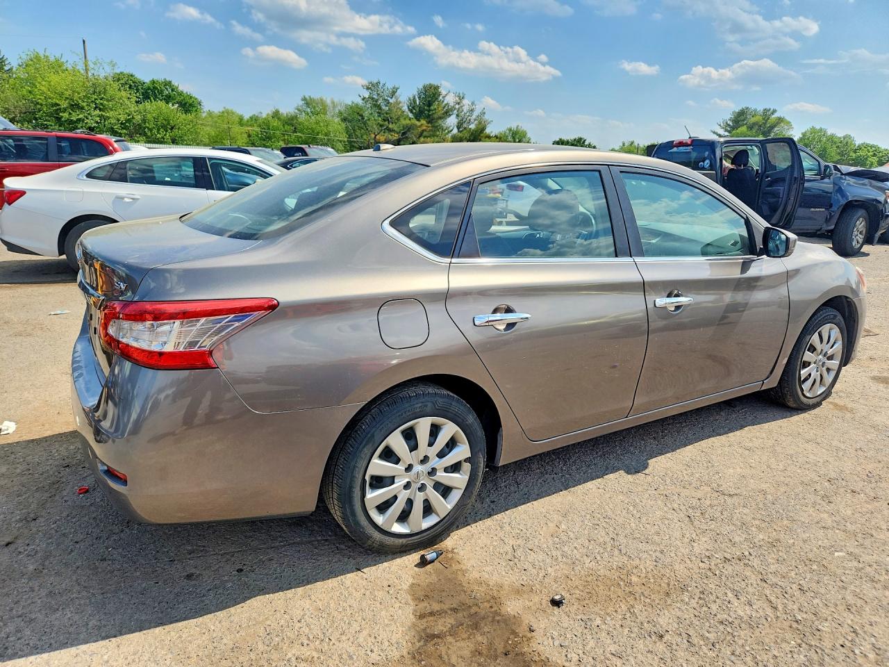 2015 NISSAN SENTRA
