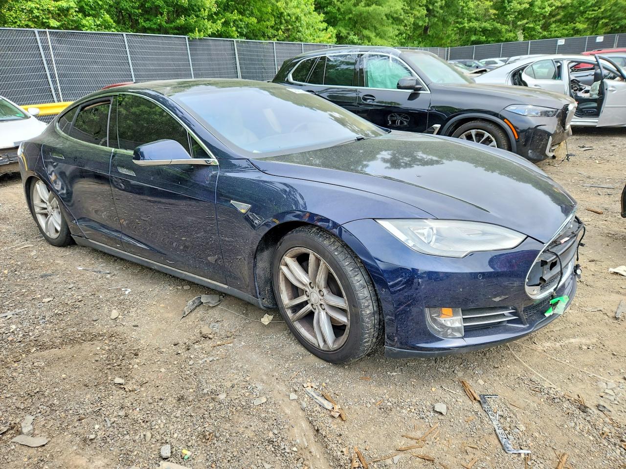 2015 TESLA MODEL S