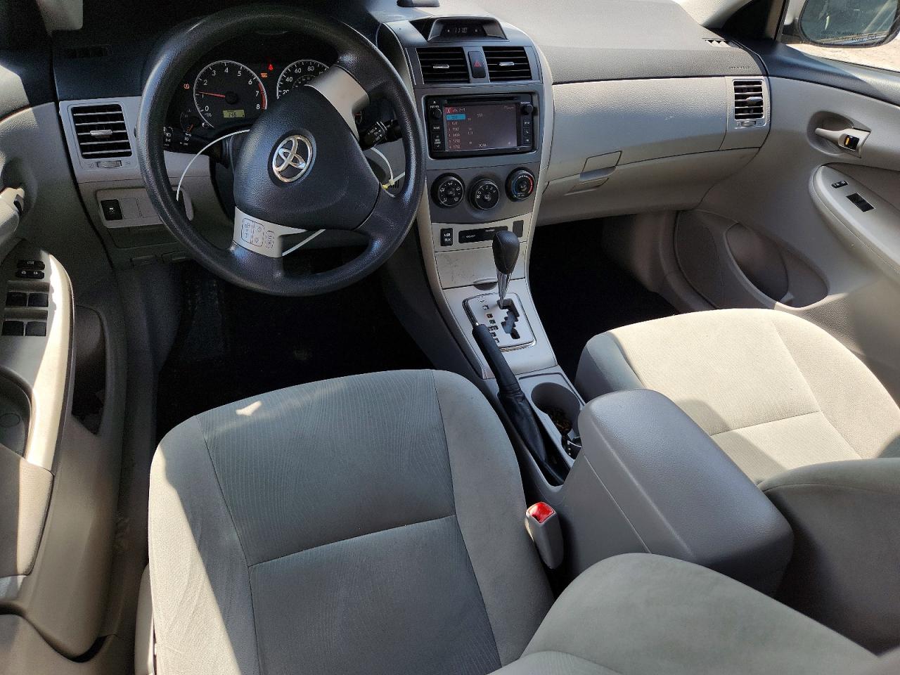2013 TOYOTA COROLLA