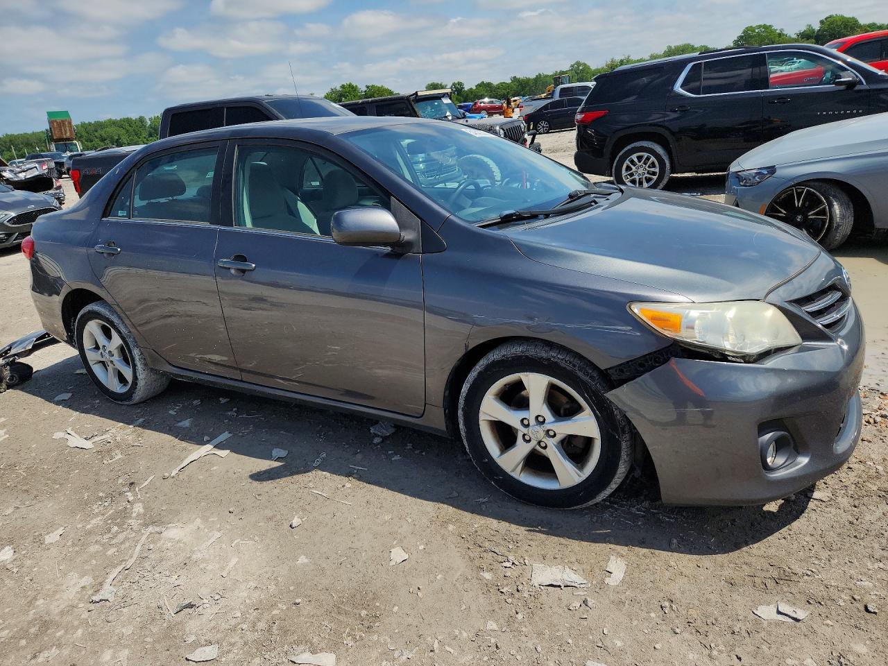 2013 TOYOTA COROLLA