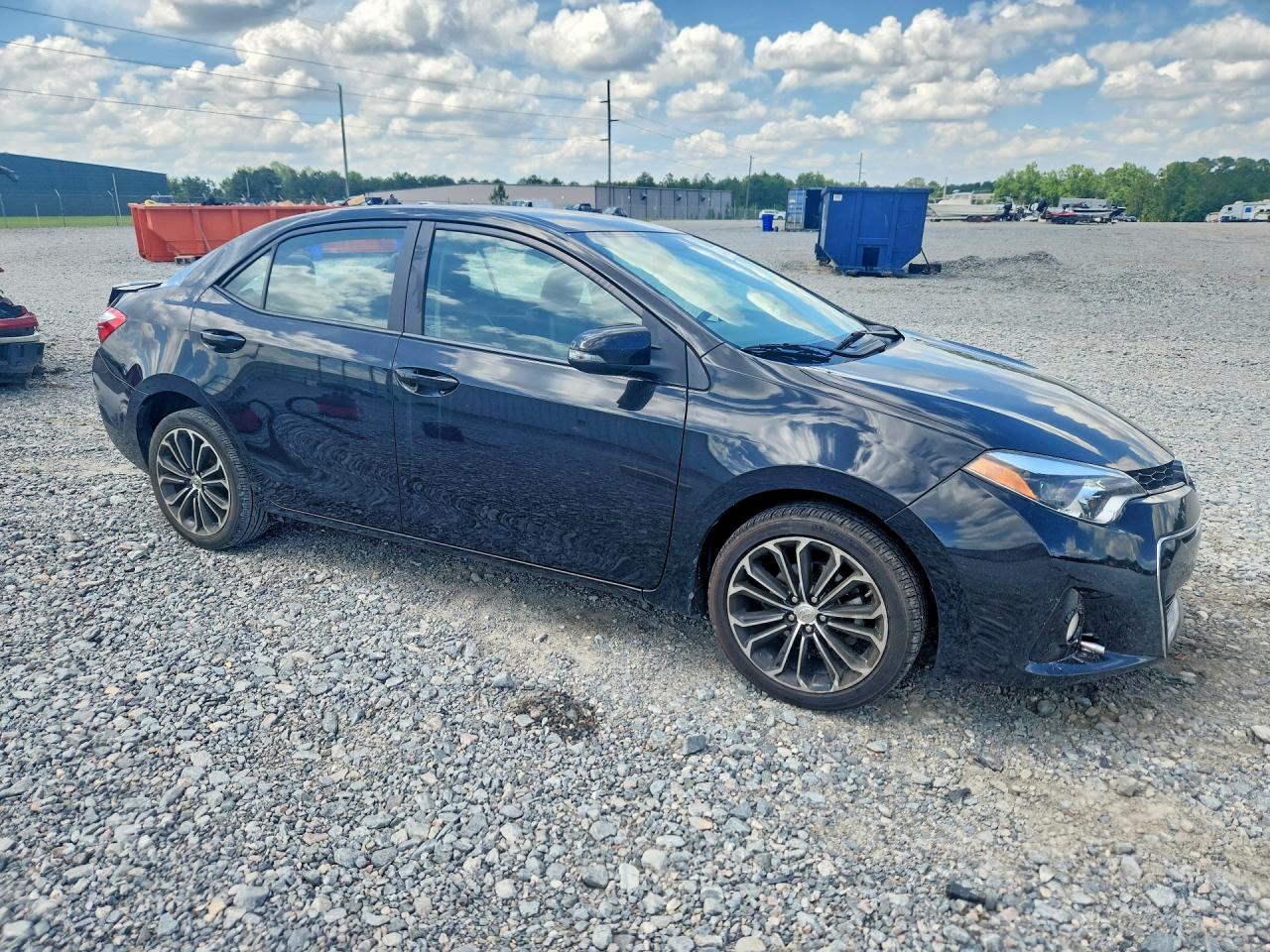 2016 TOYOTA COROLLA