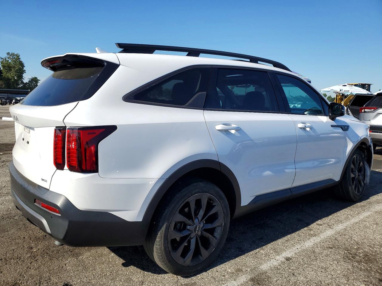 2023 KIA SORENTO