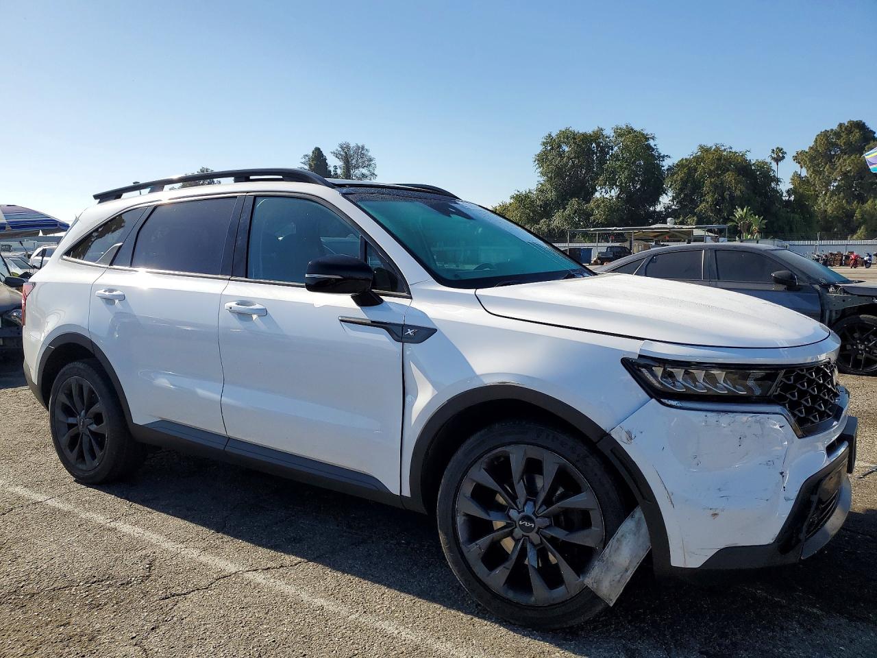 2023 KIA SORENTO