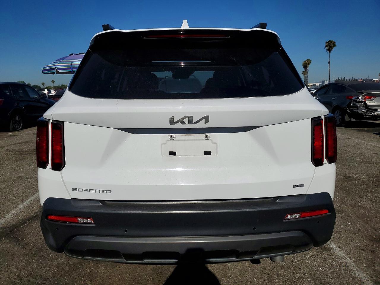 2023 KIA SORENTO