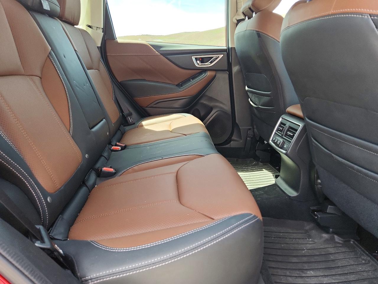 2023 SUBARU FORESTER