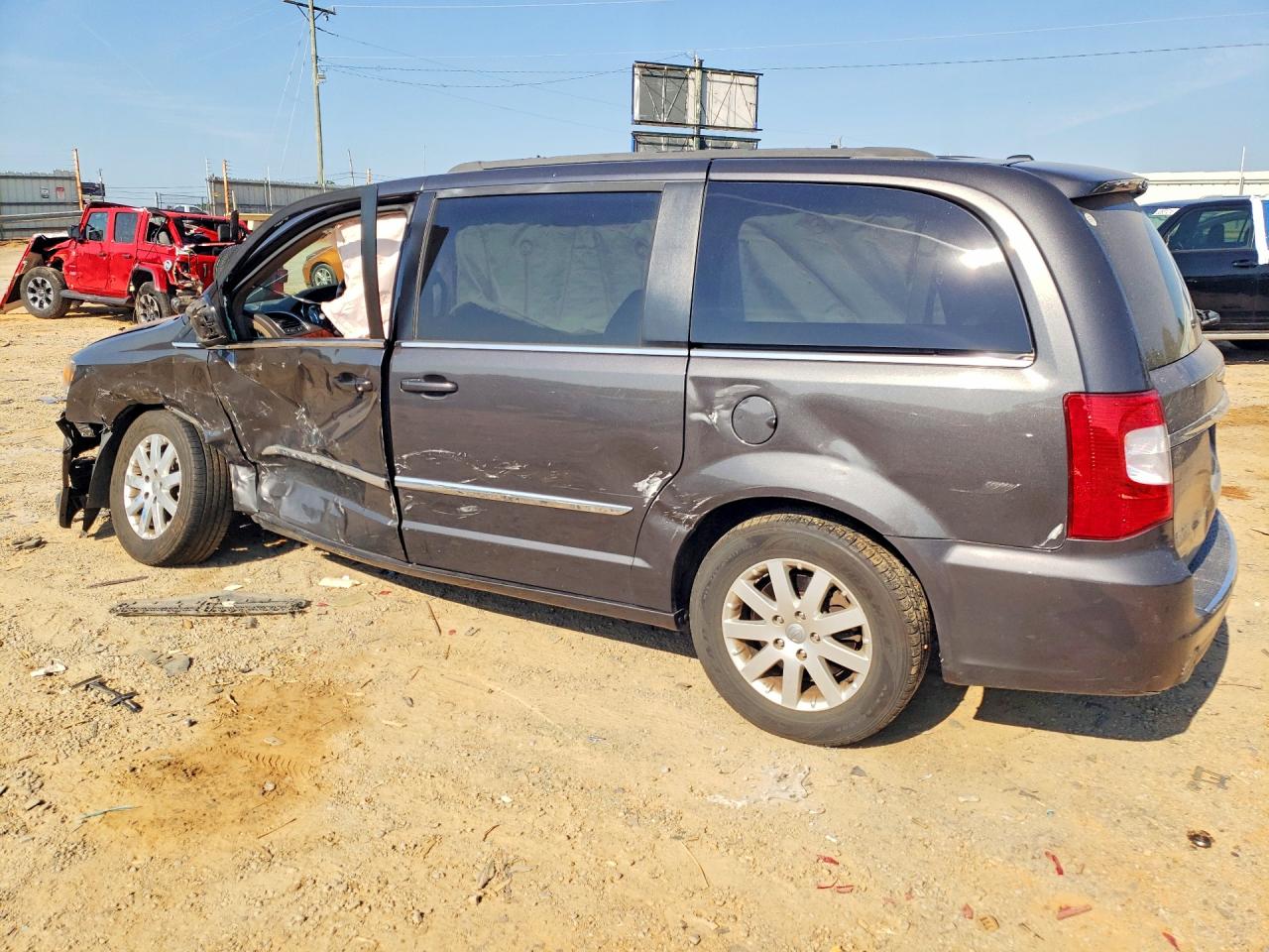 2016 CHRYSLER MINIVAN