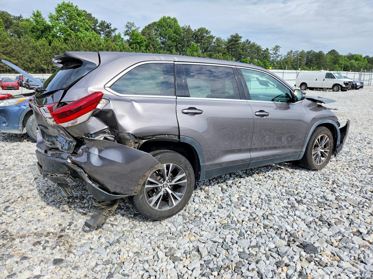 2019 TOYOTA HIGHLANDER