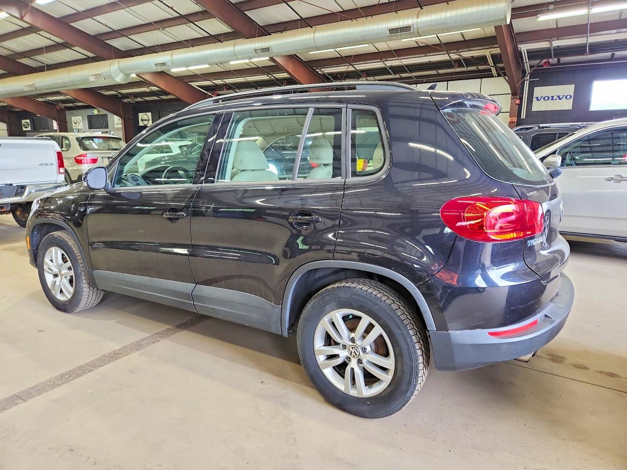 2017 VOLKSWAGEN TIGUAN