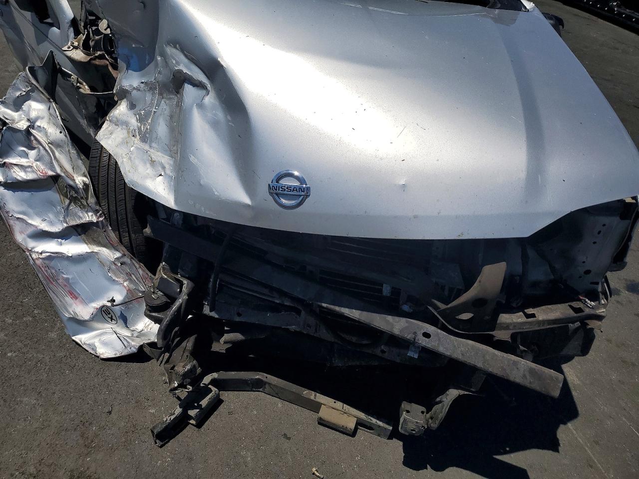 2004 NISSAN FRONTIER