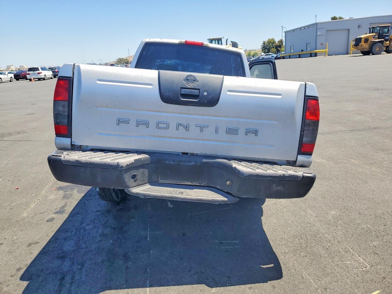 2004 NISSAN FRONTIER