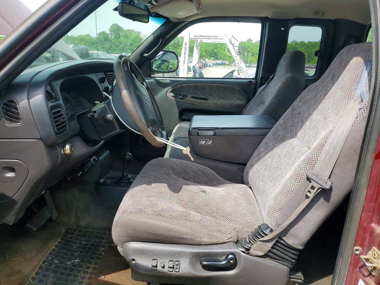 2001 DODGE RAM 2500