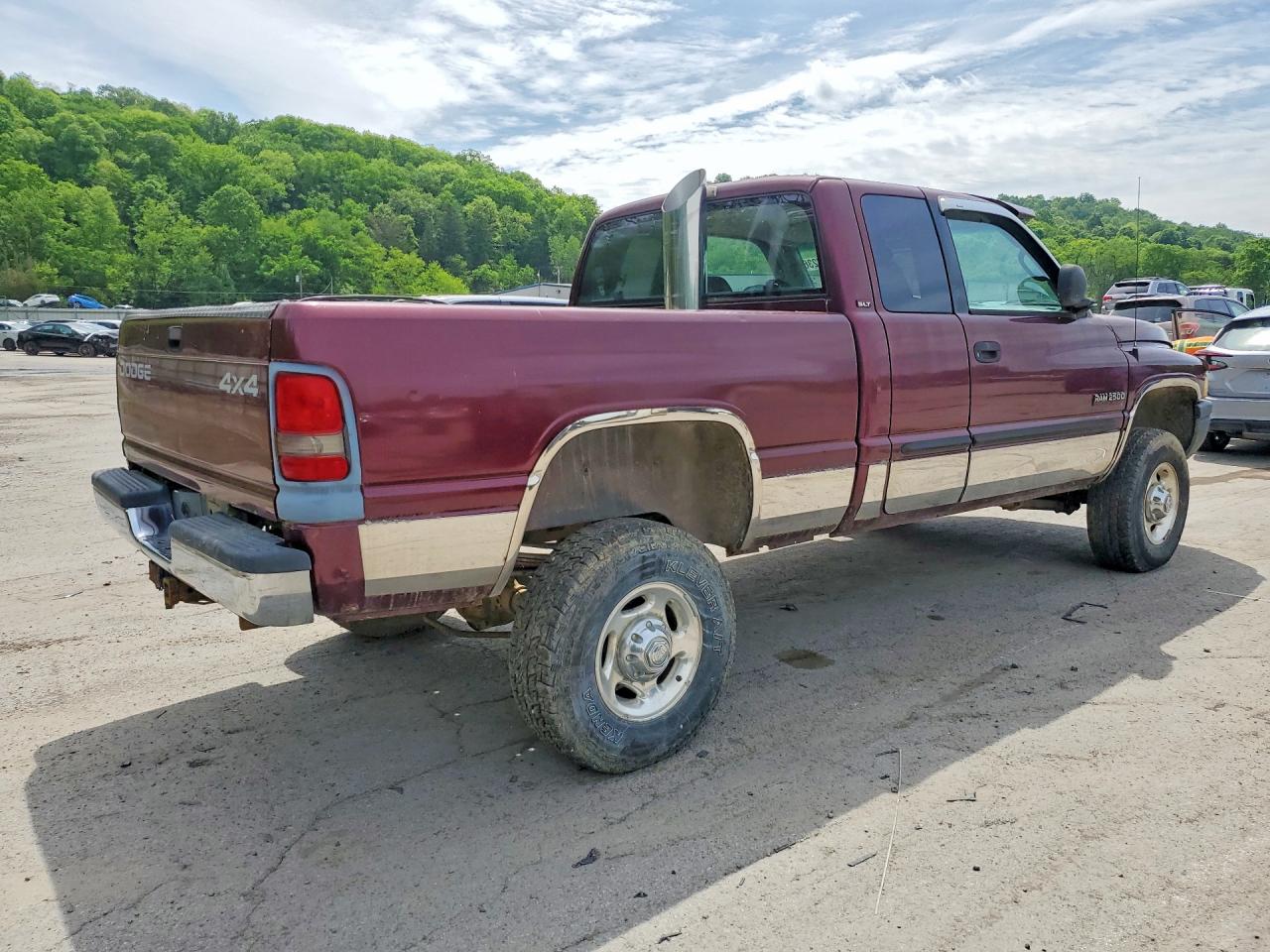 2001 DODGE RAM 2500