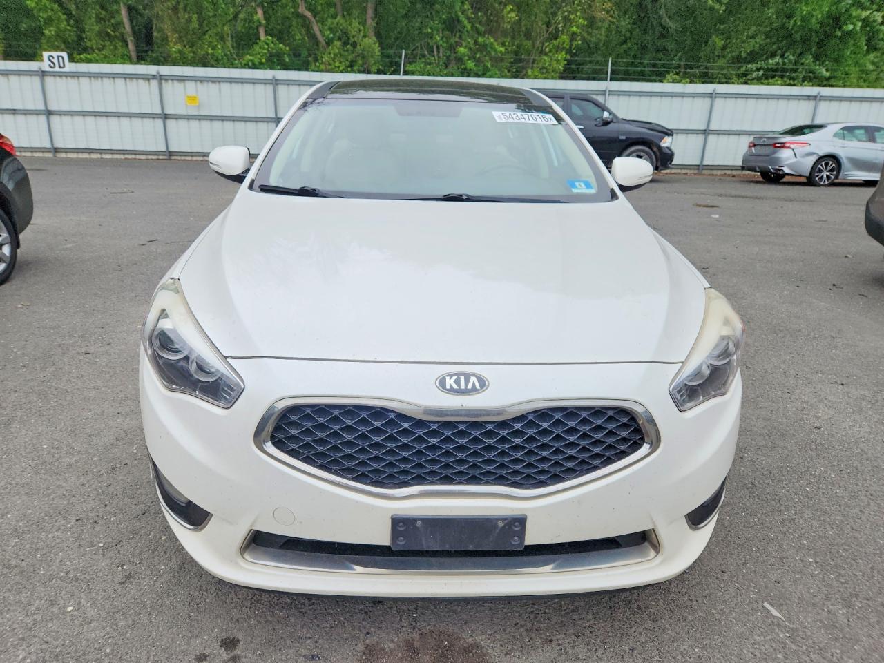 2016 KIA CADENZA