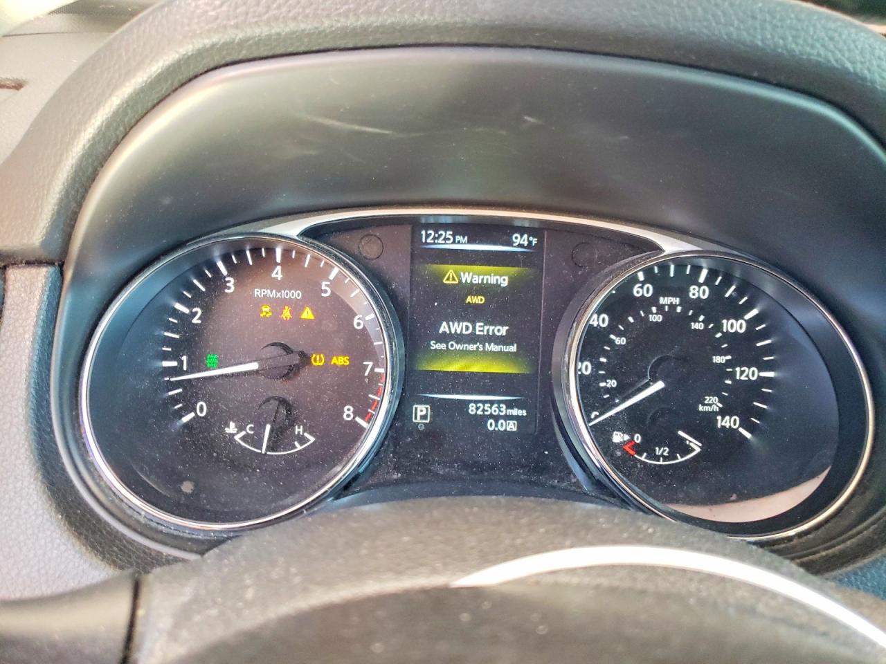 2014 NISSAN ROGUE
