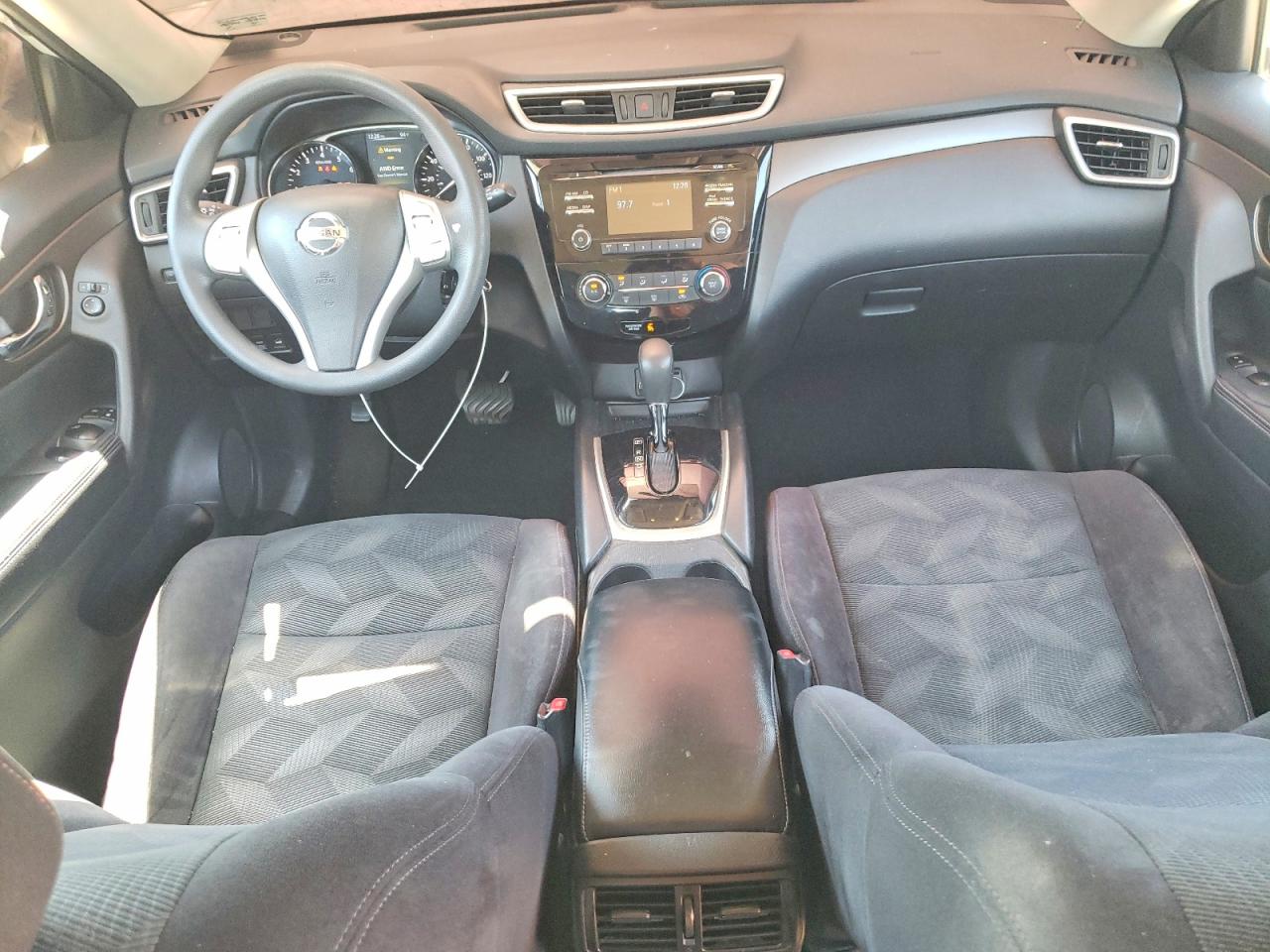 2014 NISSAN ROGUE