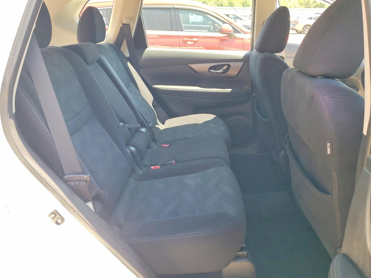 2014 NISSAN ROGUE