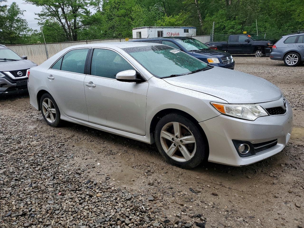 2013 TOYOTA CAMRY