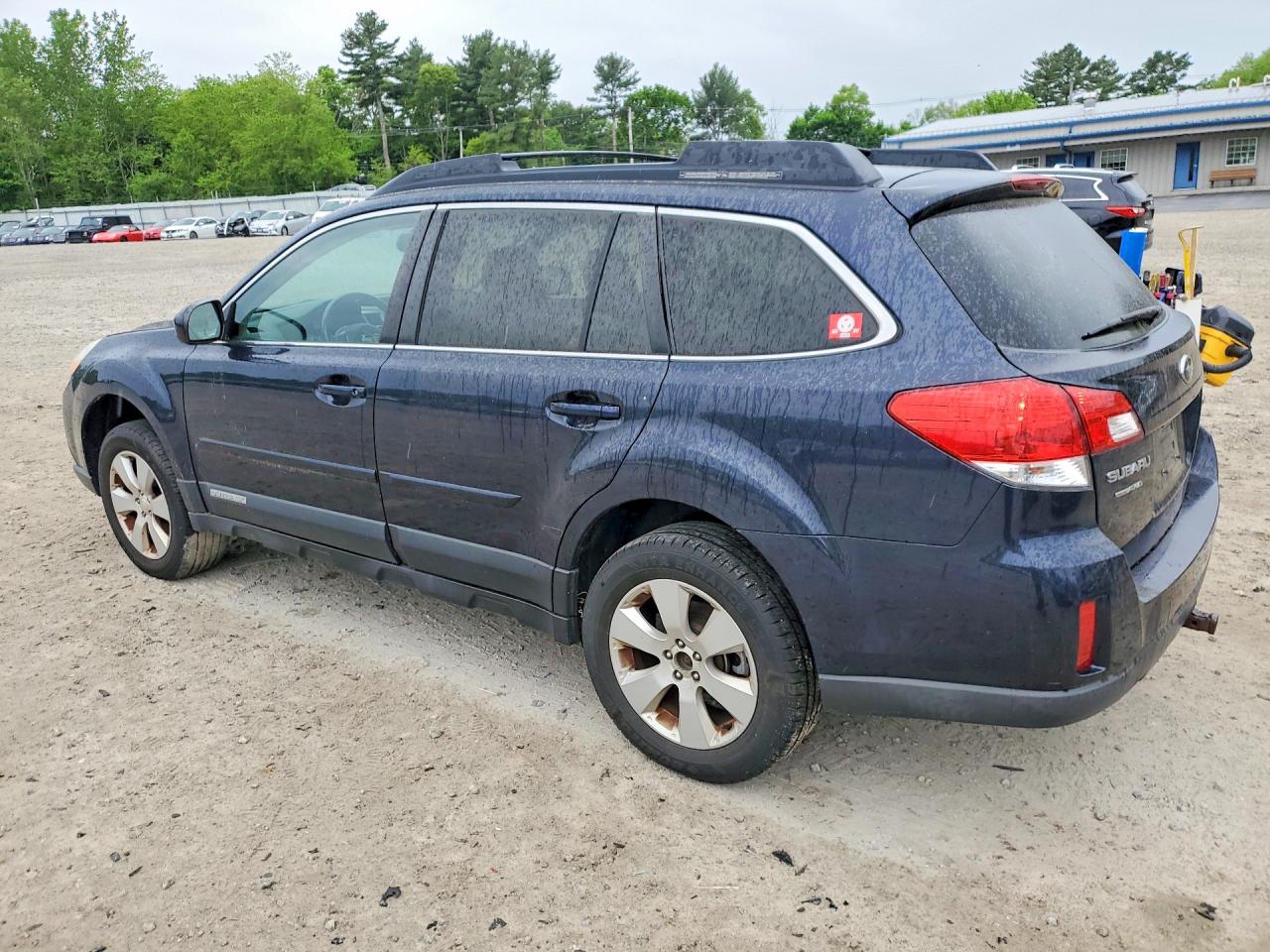 2012 SUBARU OUTBACK