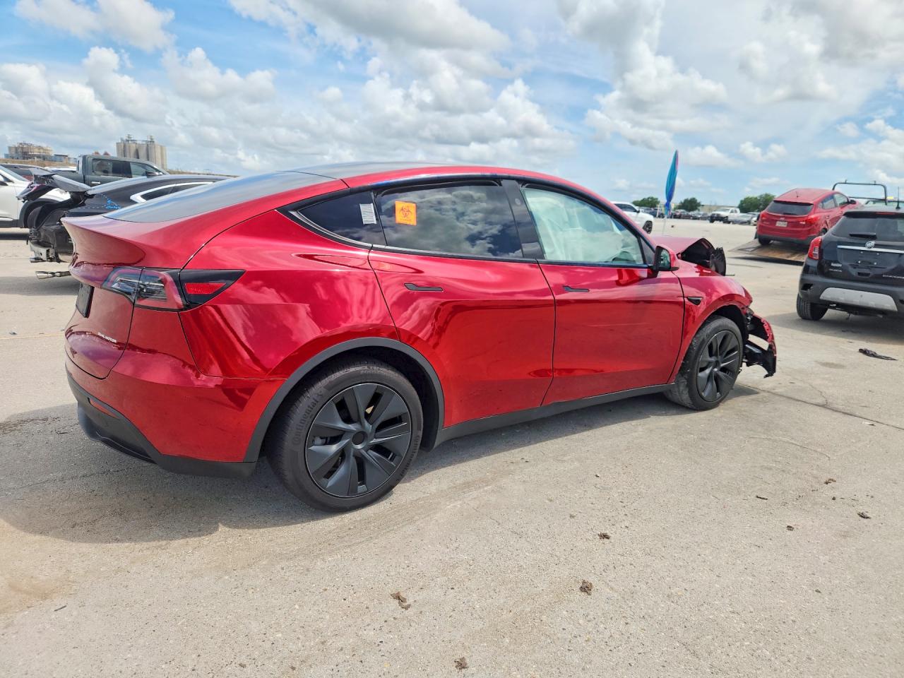 2024 TESLA MODEL Y