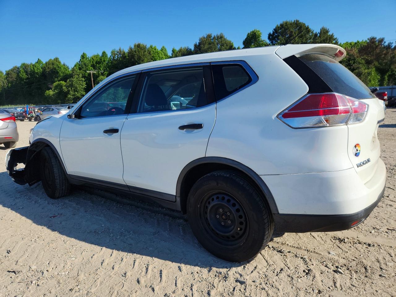 2016 NISSAN ROGUE