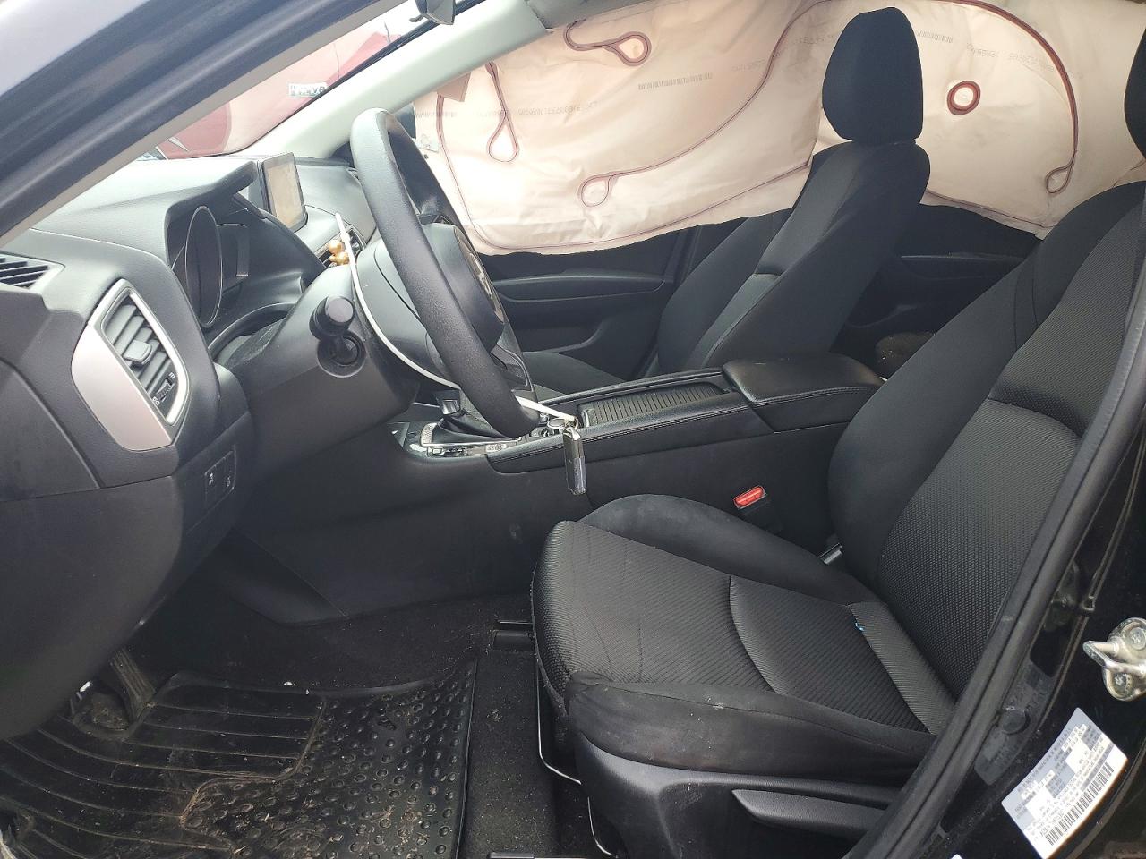 2017 MAZDA 3