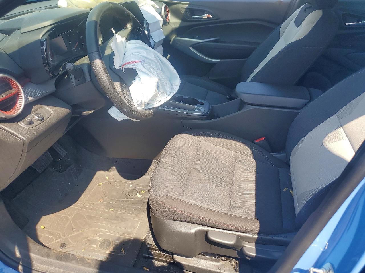 2024 CHEVROLET TRAX