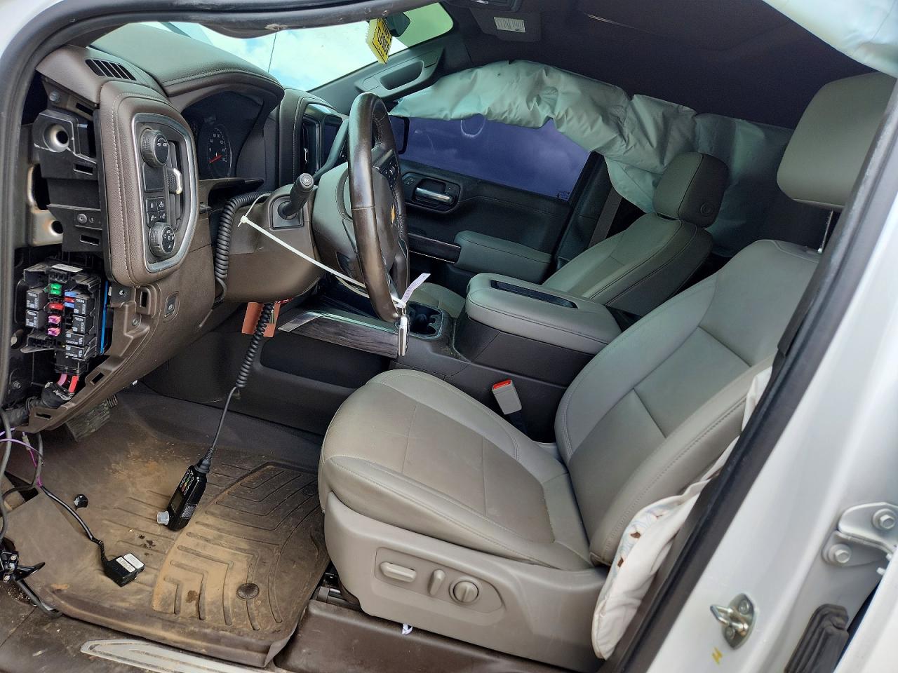 2021 CHEVROLET SILVERADO