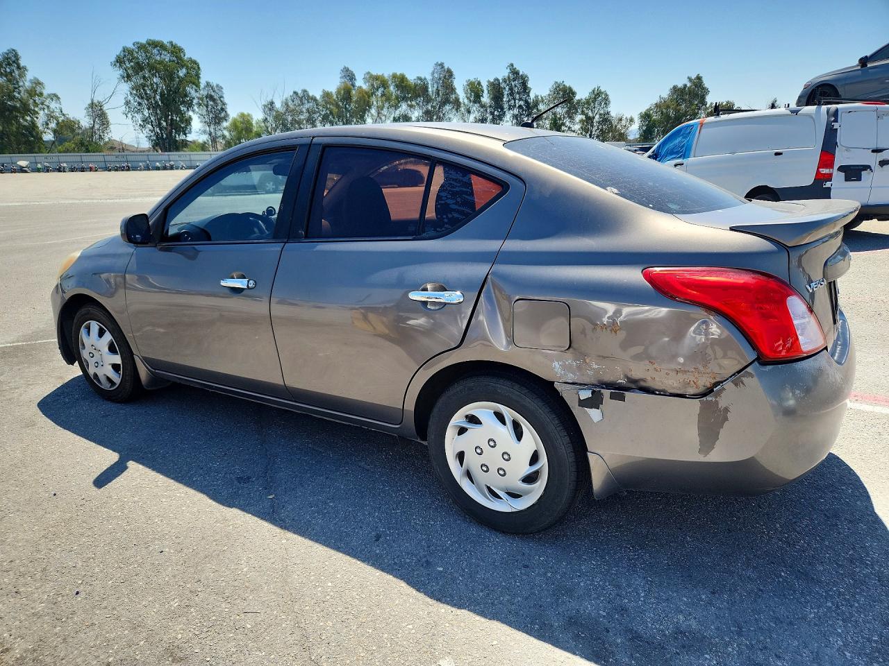 2013 NISSAN VERSA