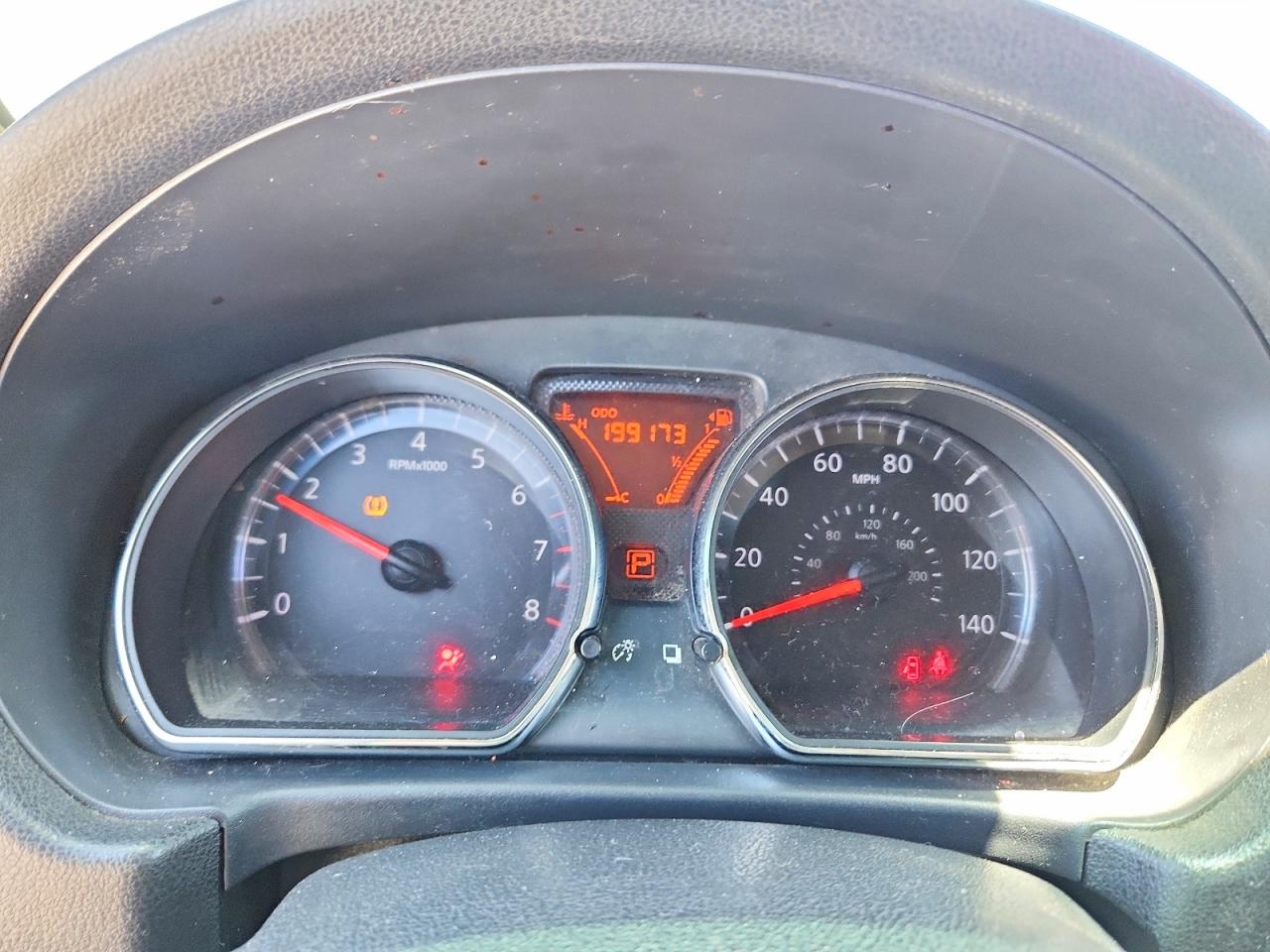 2013 NISSAN VERSA