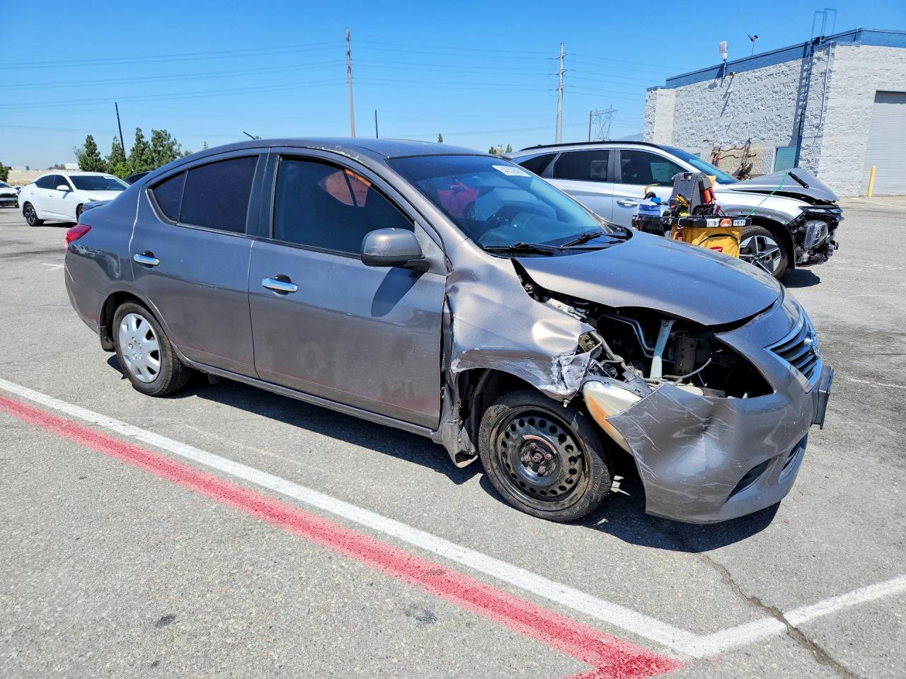 2013 NISSAN VERSA