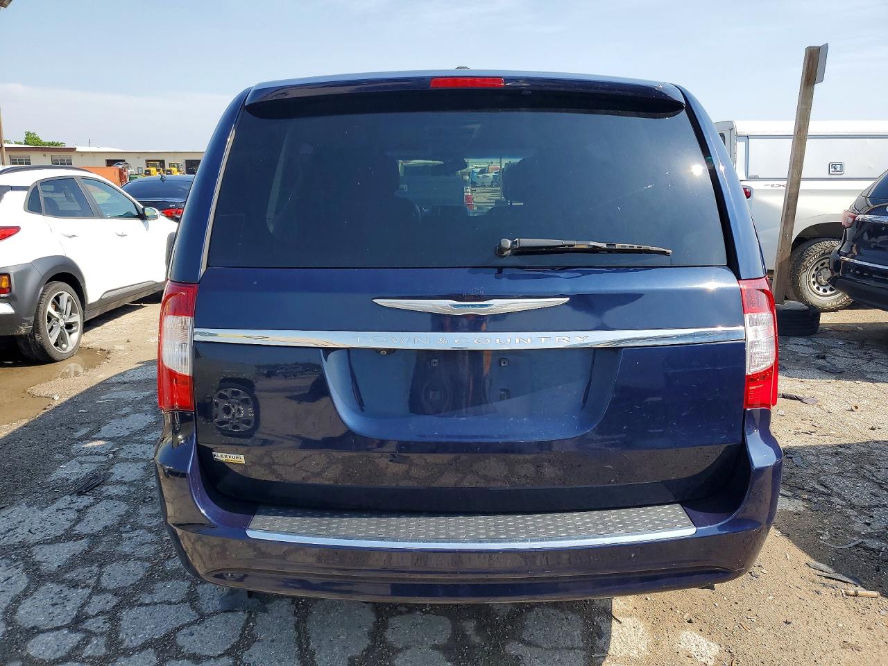 2016 CHRYSLER MINIVAN