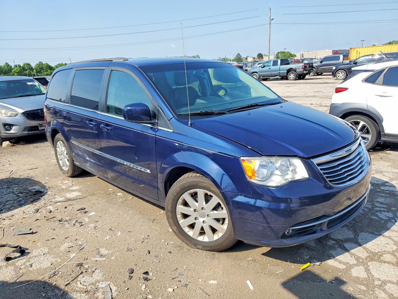 2016 CHRYSLER MINIVAN